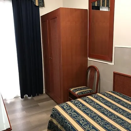 Colombo Hotel 4*